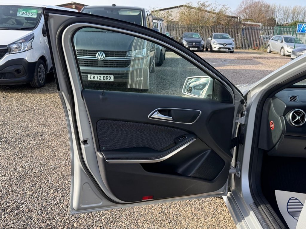 Used Mercedes-Benz A-Class 2014 for sale - 77631986: Photo 48