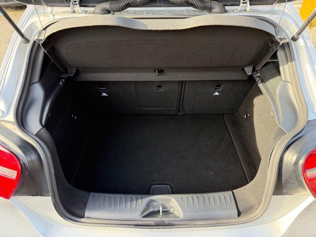 Used Mercedes-Benz A-Class 2014 for sale - 77631986: Photo 8