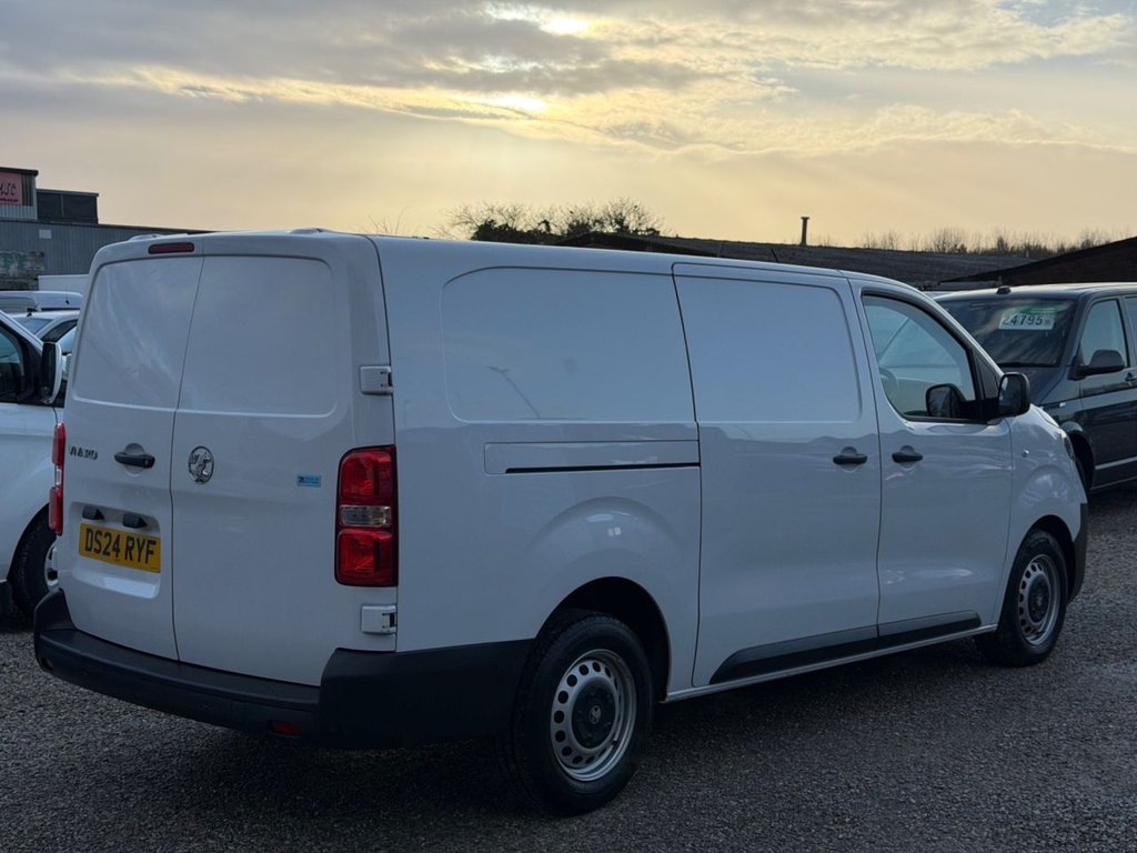 Used Vauxhall Vivaro 2024 for sale - 76900596: Photo 11