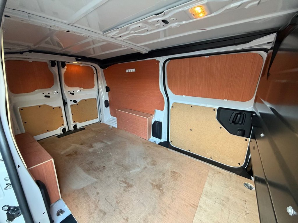 Used Vauxhall Vivaro 2024 for sale - 76900596: Photo 18