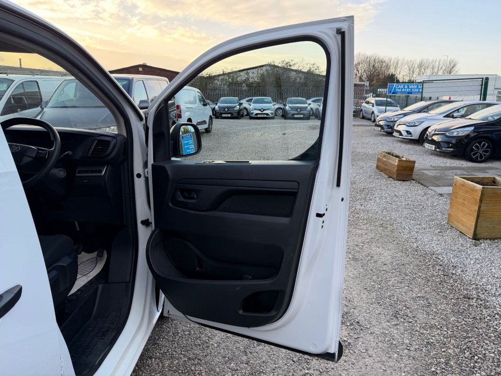 Used Vauxhall Vivaro 2024 for sale - 76900596: Photo 23