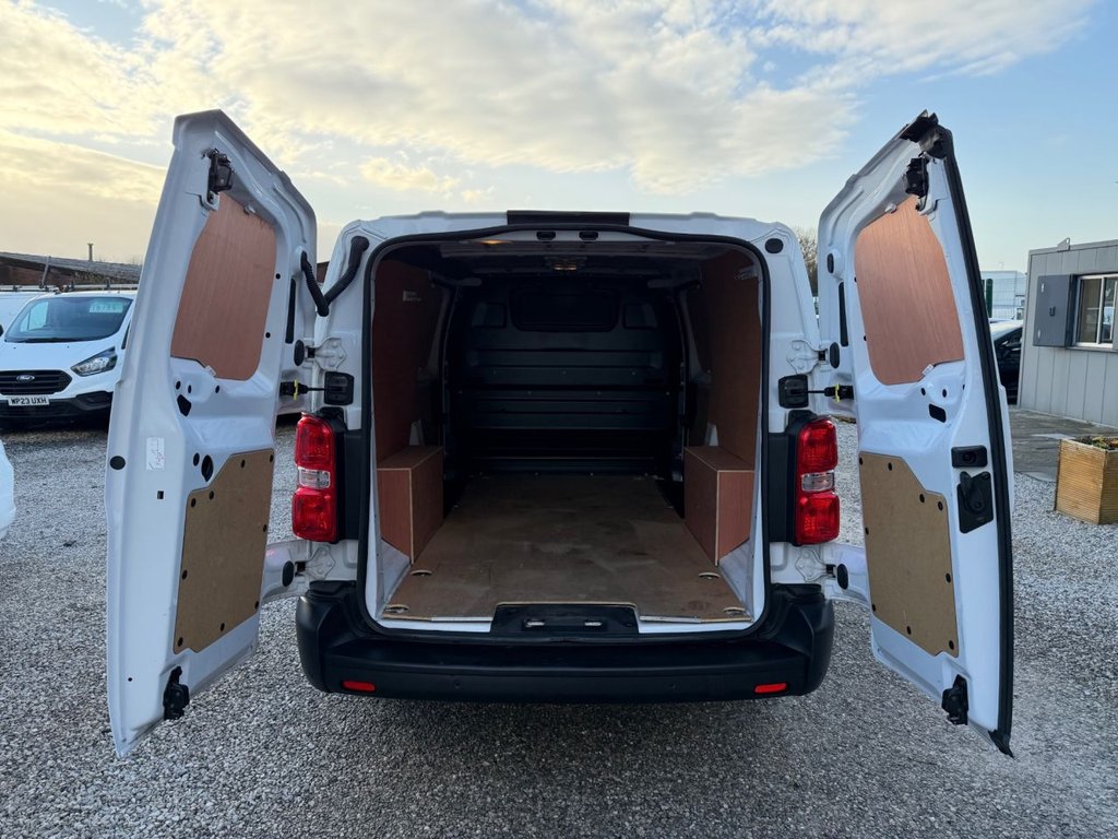 Used Vauxhall Vivaro 2024 for sale - 76900596: Photo 5