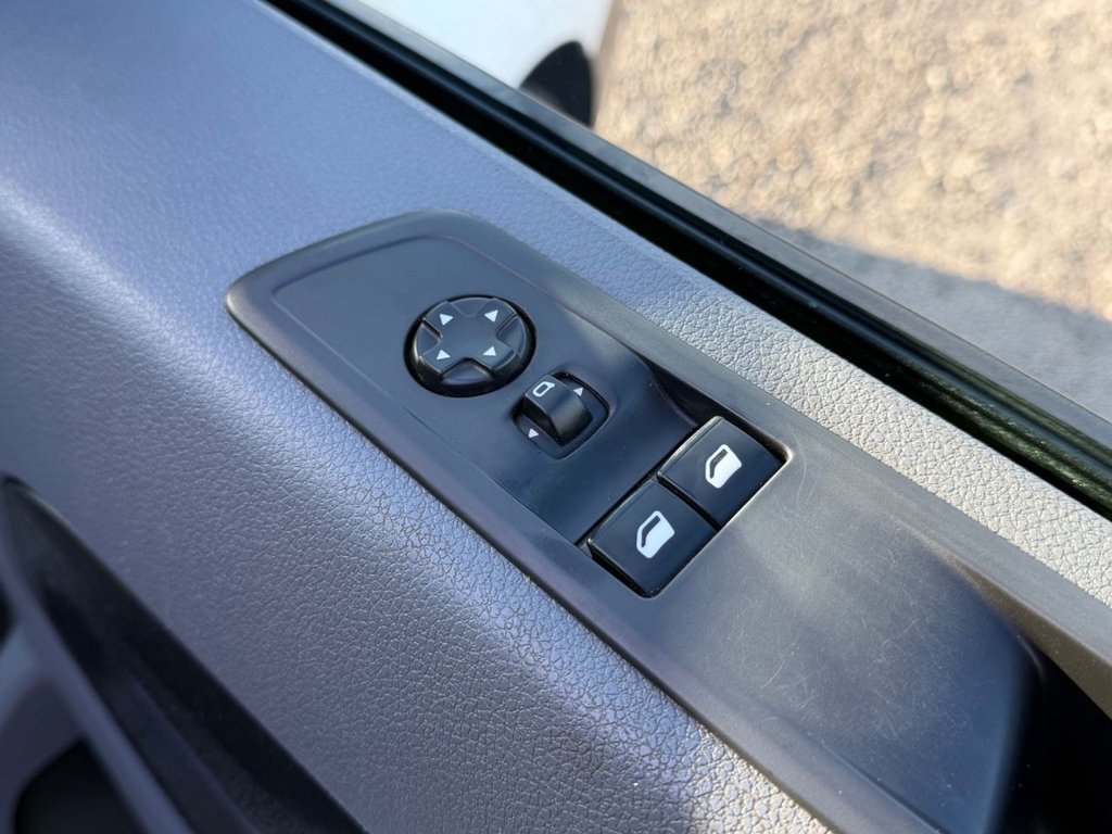 Used Peugeot Expert 2021 for sale - 76797525: Photo 31