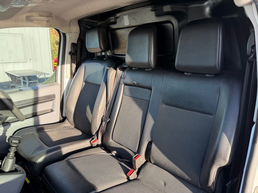 Used Peugeot Expert 2021 for sale - 76797525: Photo 32