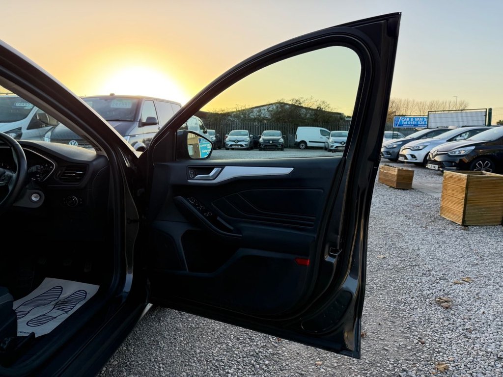 Used Ford Focus 2019 for sale - 76617217: Photo 15