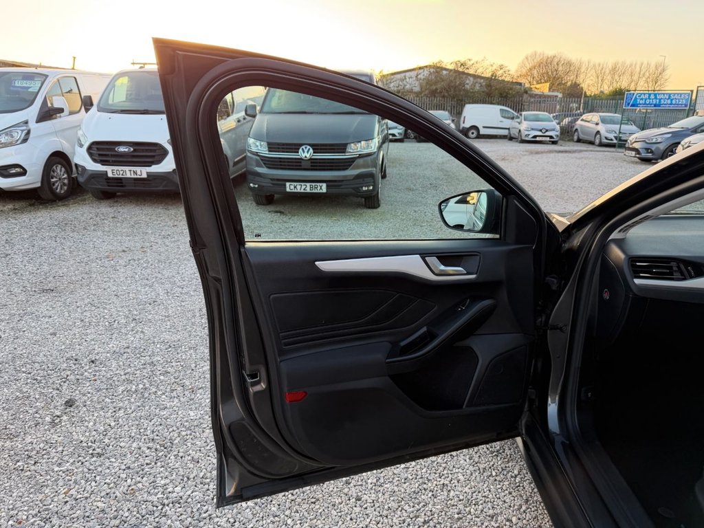 Used Ford Focus 2019 for sale - 76617217: Photo 31