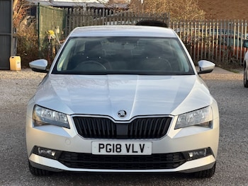 Used Skoda Superb 2018 for sale - 77027210: Photo