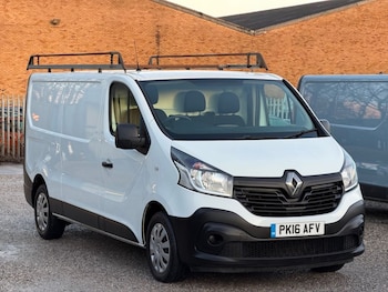 Renault Trafic feature image