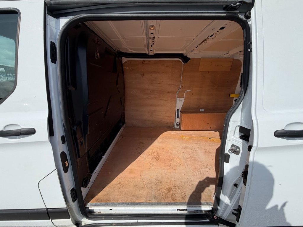 Used Ford Transit Custom 2023 for sale - 78056259: Photo 17