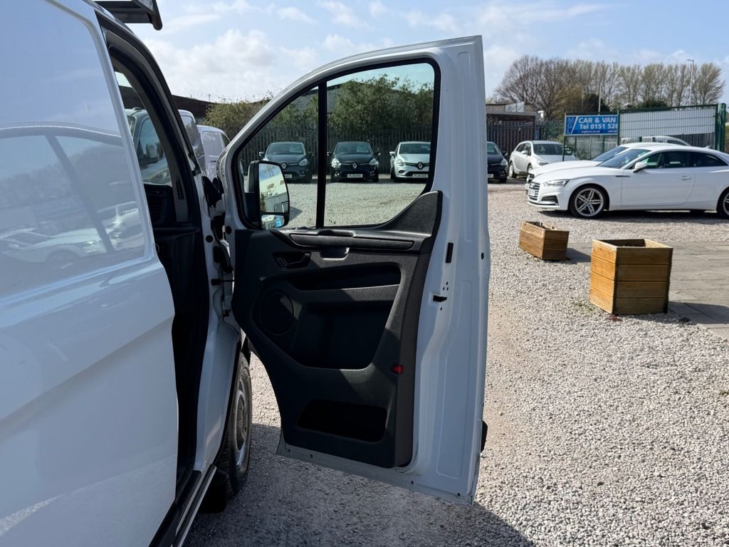 Used Ford Transit Custom 2023 for sale - 78056259: Photo 20