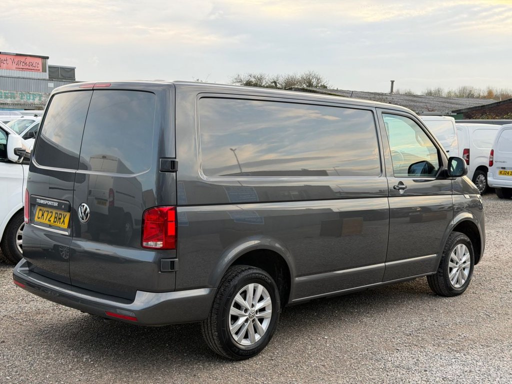 Used Volkswagen Transporter 2022 for sale - 76510167: Photo 10