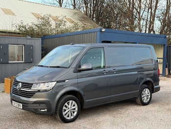 Used Volkswagen Transporter 2022 for sale - 76510167: Photo