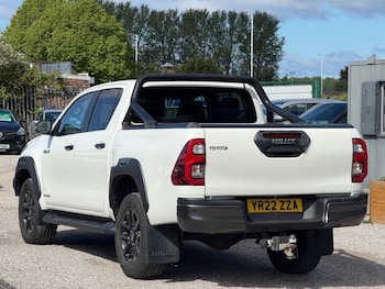 Used Toyota Hilux 2022 for sale - 78549886: Photo
