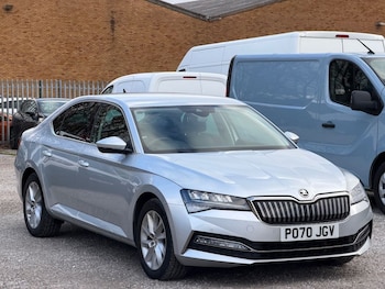 Used Skoda Superb 2025 for sale - 77546850: Photo