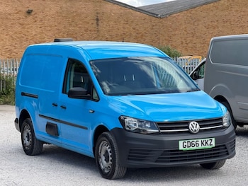 Used Volkswagen Caddy Maxi 2016 for sale - 79300207: Photo