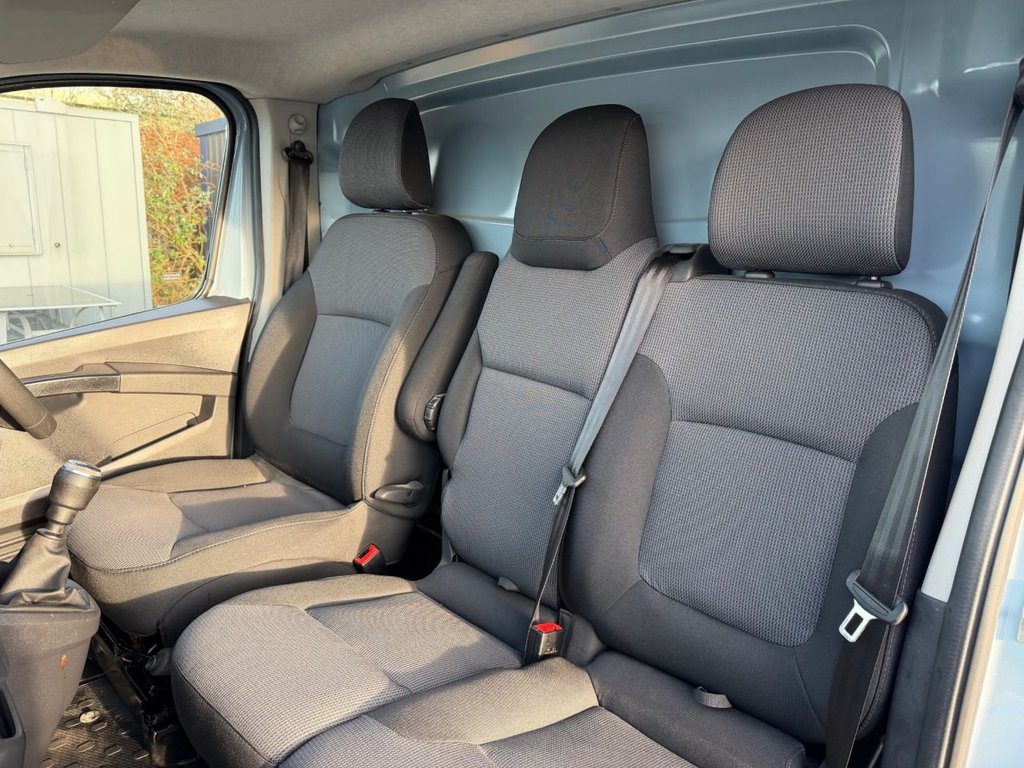 Used Renault Trafic 2023 for sale - 77048693: Photo 32