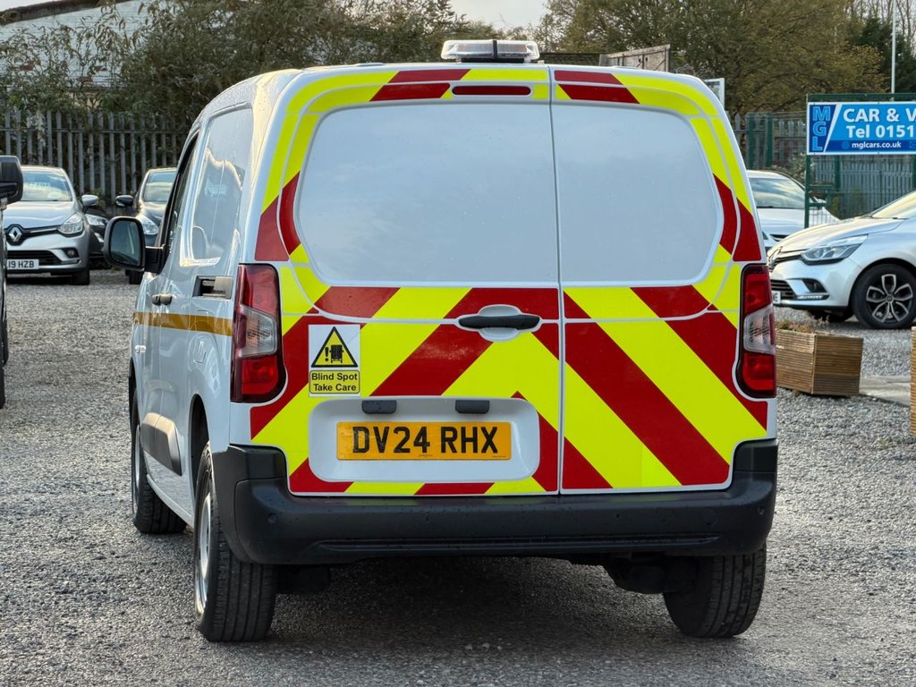 Used Vauxhall Combo 2024 for sale - 76441776: Photo 10