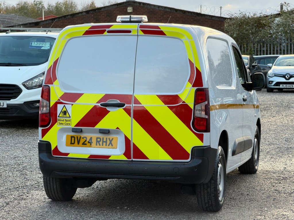 Used Vauxhall Combo 2024 for sale - 76441776: Photo 12