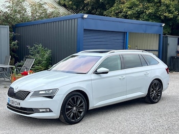 Used Skoda Superb 2019 for sale - 75648051: Photo