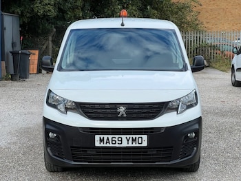 Used Peugeot Partner 2019 for sale - 75937525: Photo
