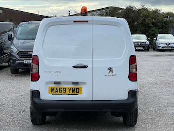 Used Peugeot Partner 2019 for sale - 75937525: Photo