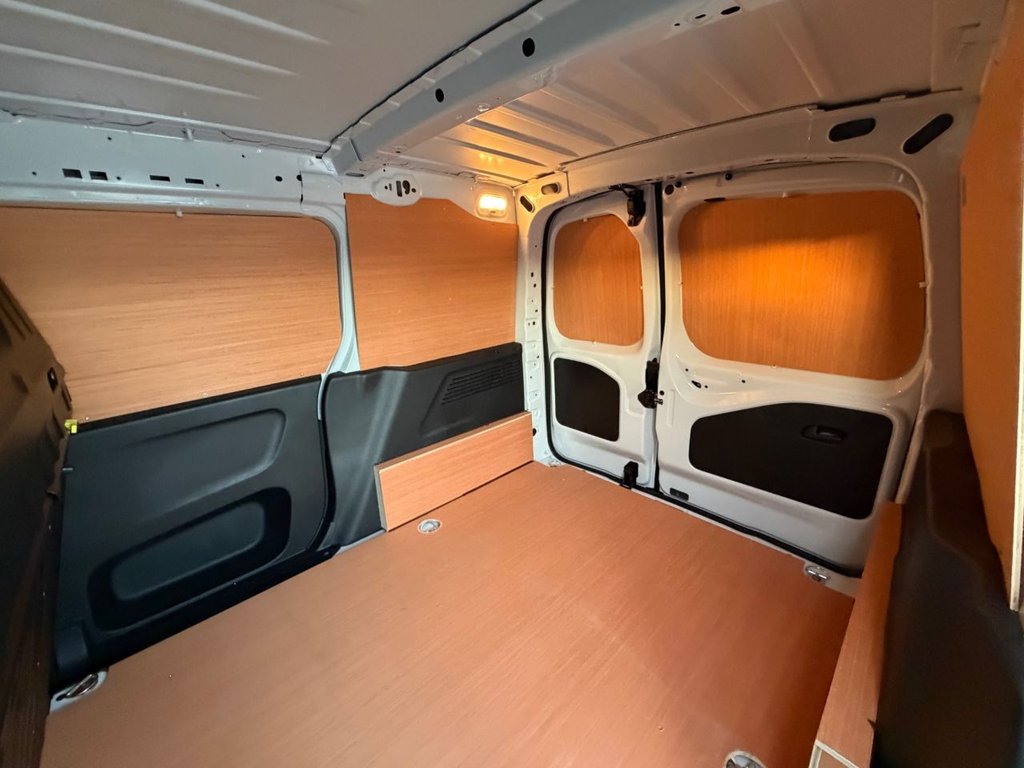 Used Peugeot Partner 2025 for sale - 76617835: Photo 11