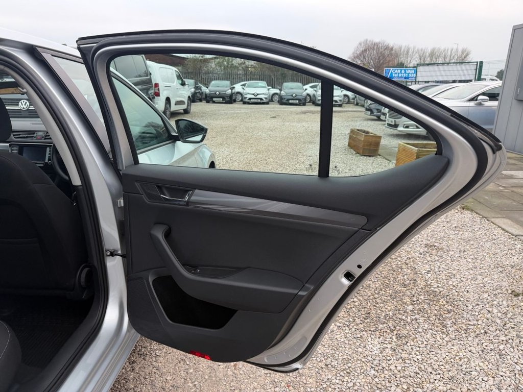 Used Skoda Superb 2025 for sale - 77026852: Photo 23