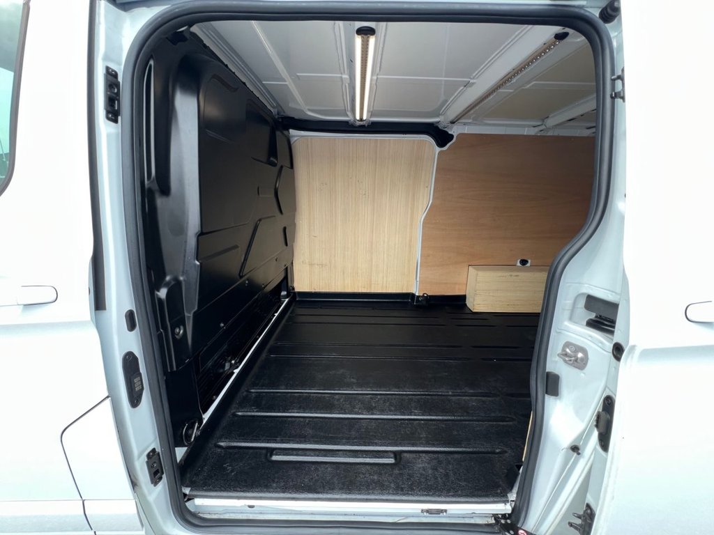 Used Ford Transit Custom 2023 for sale - 76604615: Photo 15