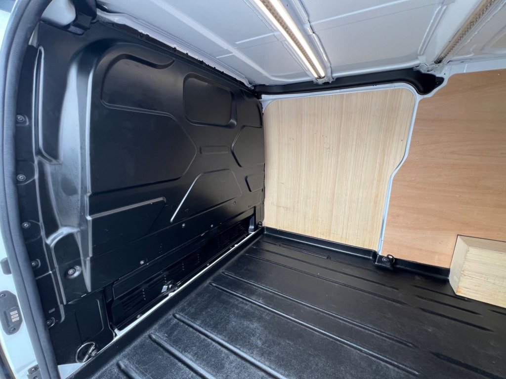 Used Ford Transit Custom 2023 for sale - 76604615: Photo 16