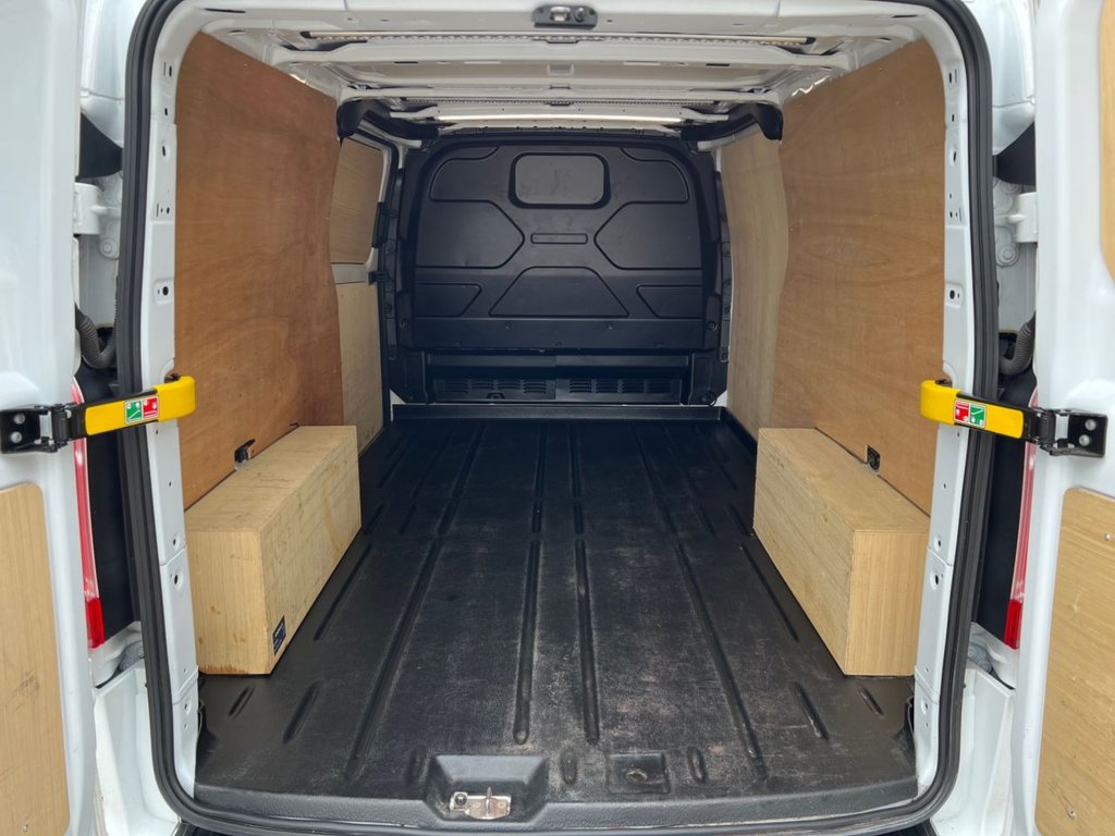 Used Ford Transit Custom 2023 for sale - 76604615: Photo 19