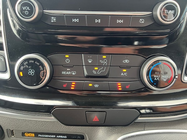 Used Ford Tourneo Custom 2019 for sale - 75559927: Photo 42