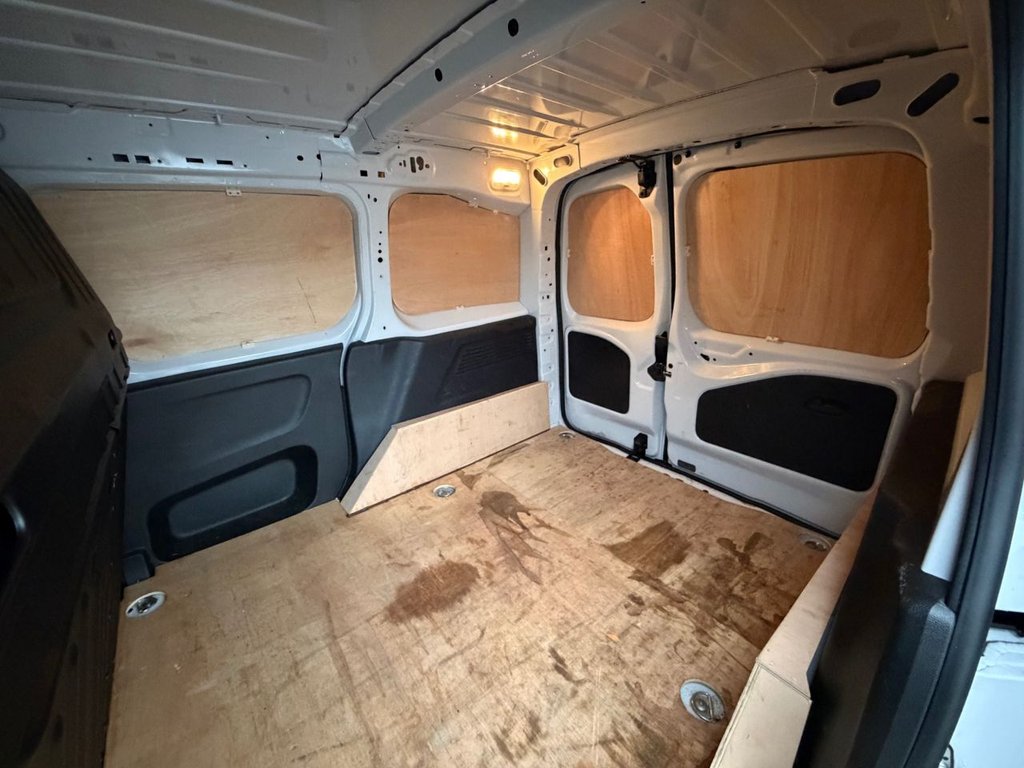 Used Vauxhall Combo 2024 for sale - 76420041: Photo 10