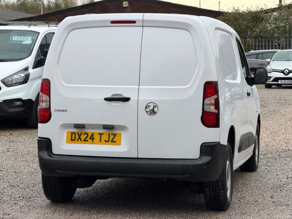 Used Vauxhall Combo 2024 for sale - 76420041: Photo 3