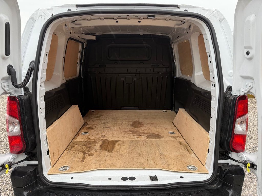 Used Vauxhall Combo 2024 for sale - 76420041: Photo 6