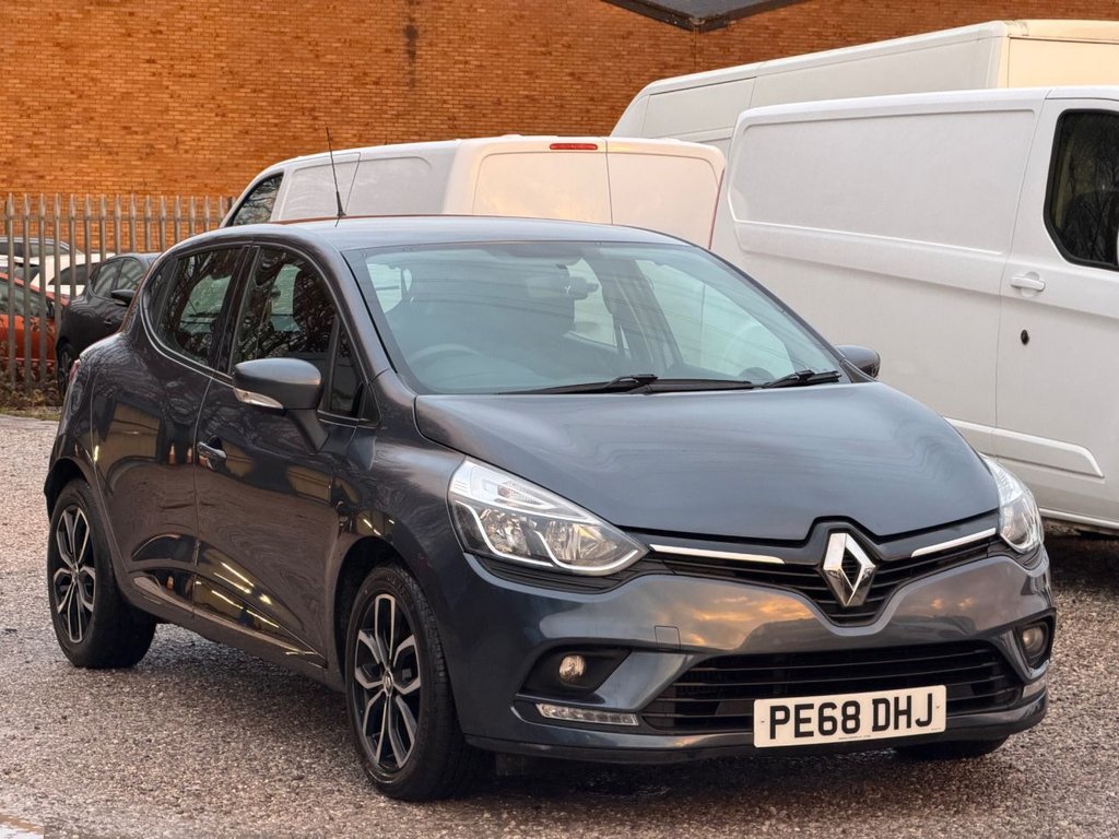 Used Renault Clio 2025 for sale - 76820206: Photo 1