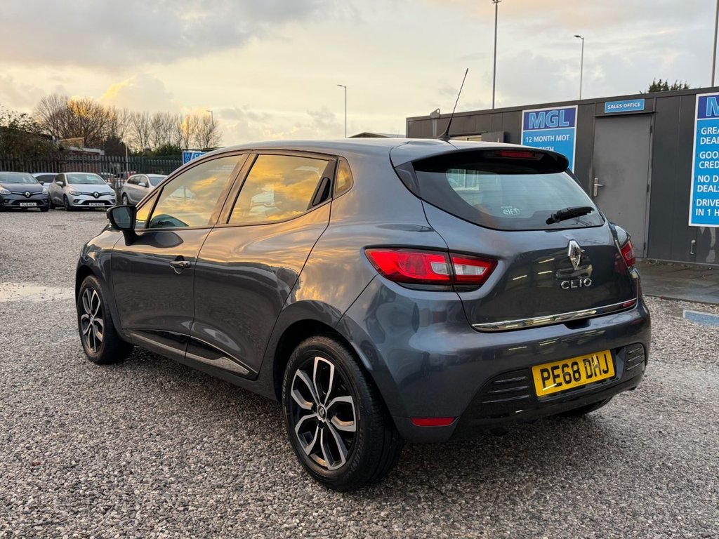 Used Renault Clio 2025 for sale - 76820206: Photo 11