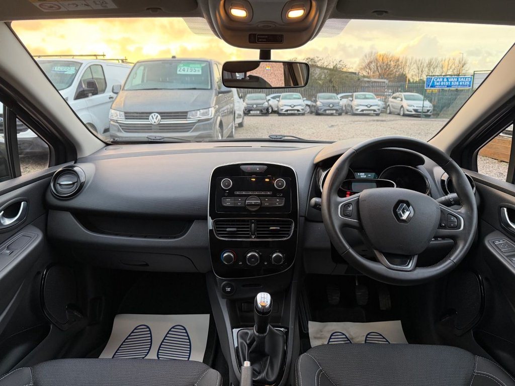 Used Renault Clio 2025 for sale - 76820206: Photo 32