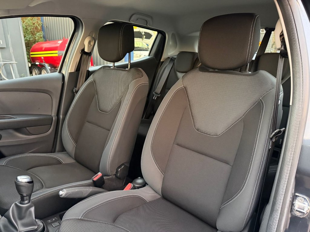 Used Renault Clio 2025 for sale - 76820206: Photo 39