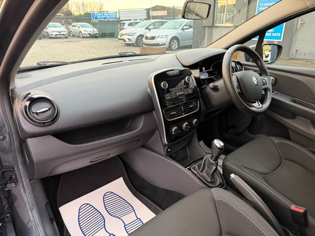 Used Renault Clio 2025 for sale - 76820206: Photo 41