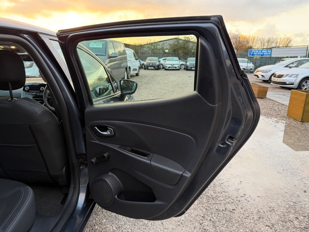 Used Renault Clio 2025 for sale - 76820206: Photo 44