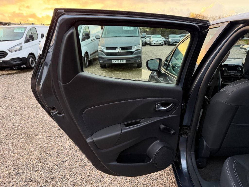 Used Renault Clio 2025 for sale - 76820206: Photo 45