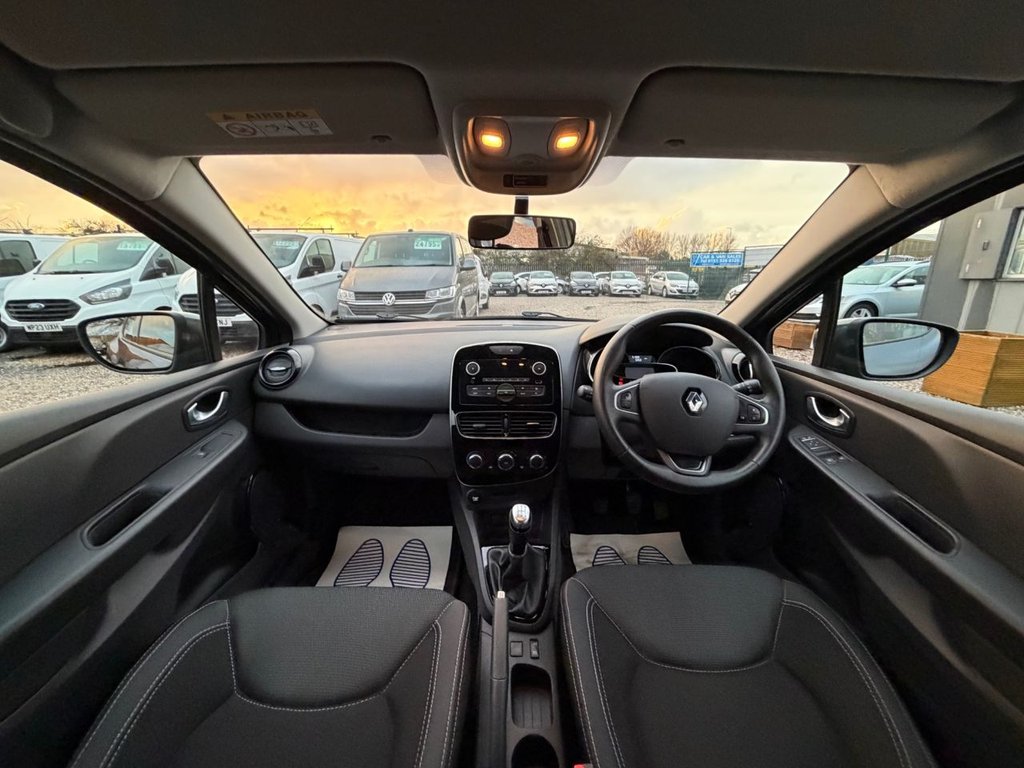 Used Renault Clio 2025 for sale - 76820206: Photo 47
