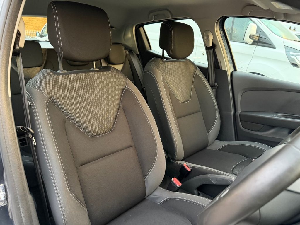 Used Renault Clio 2025 for sale - 76820206: Photo 6