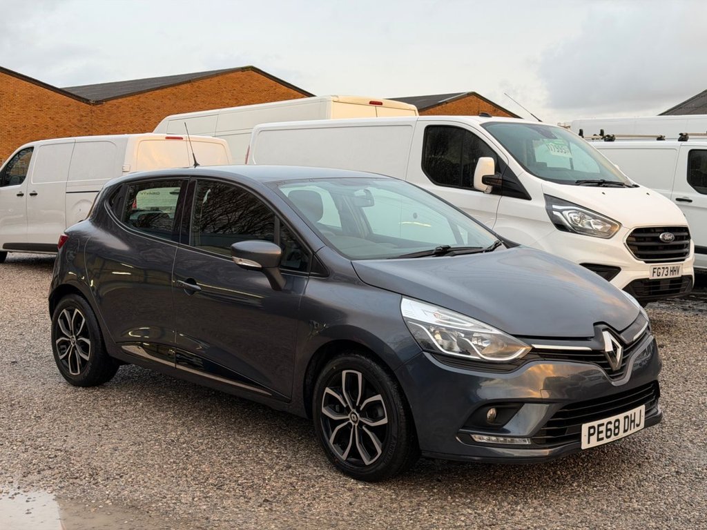 Used Renault Clio 2025 for sale - 76820206: Photo 9