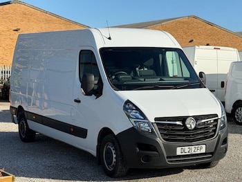 Vauxhall Movano feature image