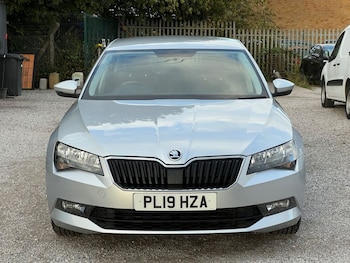 Used Skoda Superb 2019 for sale - 75875984: Photo