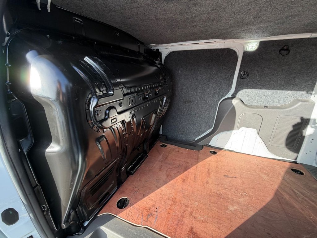 Used Ford Transit Connect 2020 for sale - 77990794: Photo 10