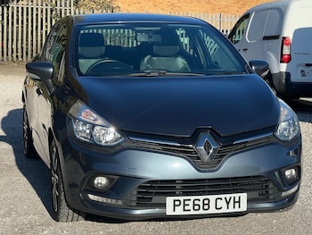Used Renault Clio 2019 for sale - 76048252: Photo