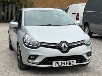2019 (19) - 1.5 dCi Play Hatchback 5dr Diesel Manual Euro 6 (s/s) (90 ps)