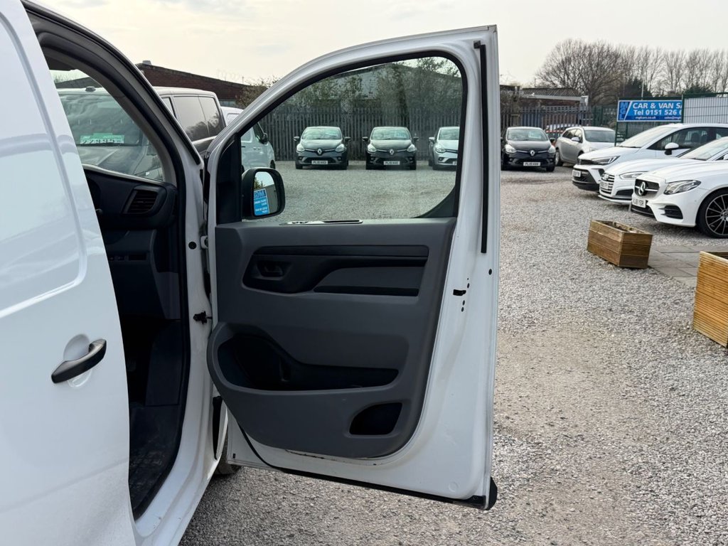 Used Vauxhall Vivaro 2021 for sale - 77765457: Photo 13